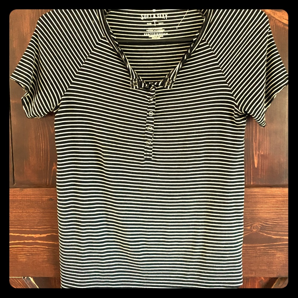 American eagle top